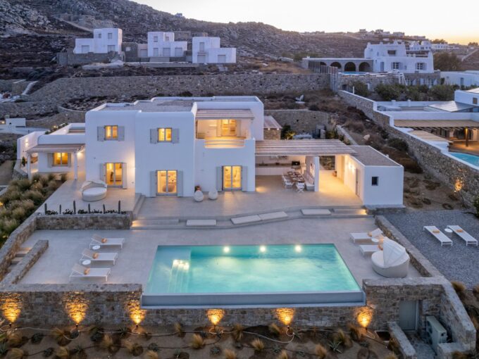 Villa with Sea View in Korfos
