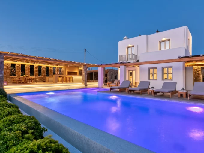 Villa in Agia Sofia with 4 Bedrooms and Private Pool